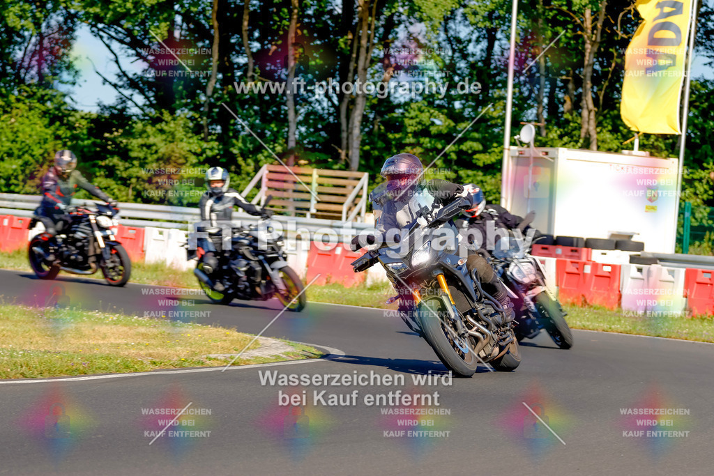 _MOT8849 | Hier findet Ihr Bilder von Touristenfahrten auf der Nürburgring Nordschleife oder von anderen Veranstaltungen die ich besucht habe. Viel Spass beim Durch Schauen 