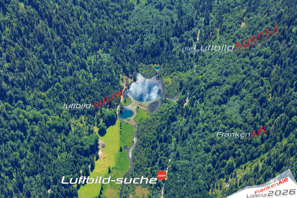 Luftbild von Krotten see Inzell - Luftaufnahme wurde 2017 von https://frankenair.de mittels Flugzeug (keine Drohne) erstellt - die Geschenkidee