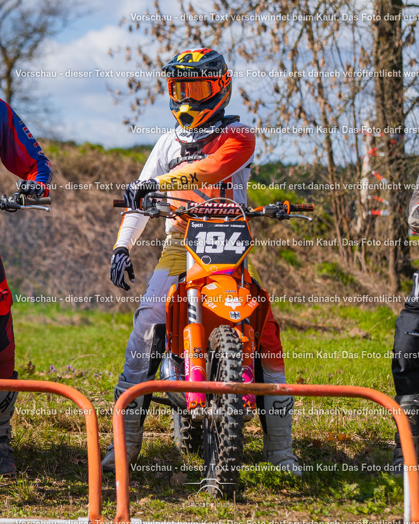 20260406_MSCHänchen-9246 | Sportfotografin aus Berlin-Brandenburg mit Fokus auf Motocross. Ich halte deine sportliche Leistung und echte Emotionen auf und neben der Strecke professionell fest. Entdecke die Fotos von deinem Rennen und bestelle sie direkt hier im Shop.