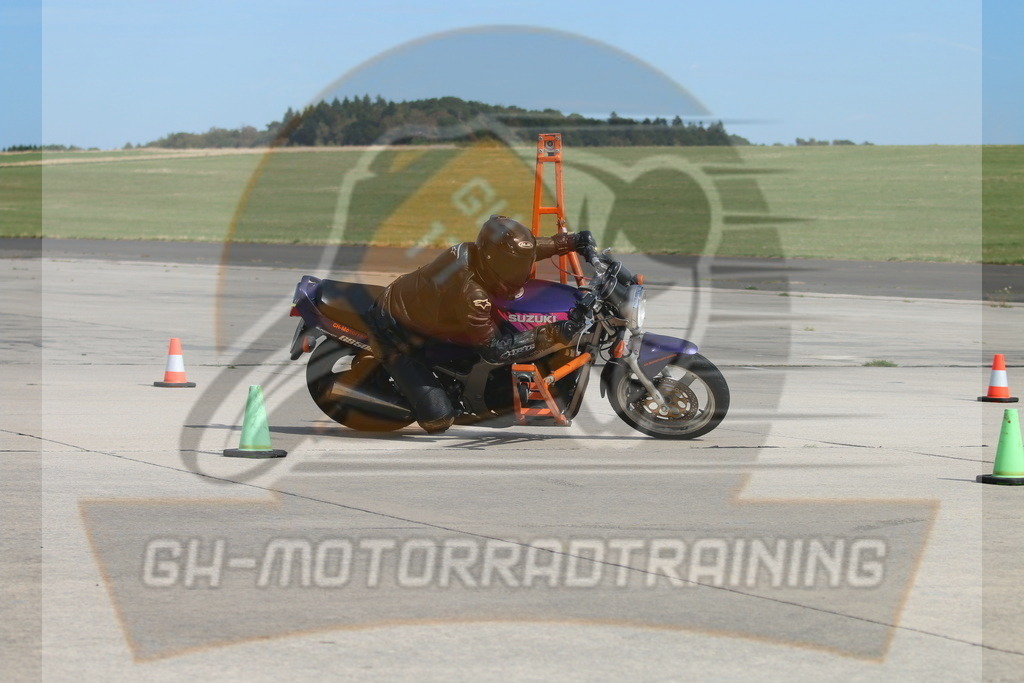 IMG_3804 | gh-motorradtraining-foto.de - Realisiert mit Pictrs.com