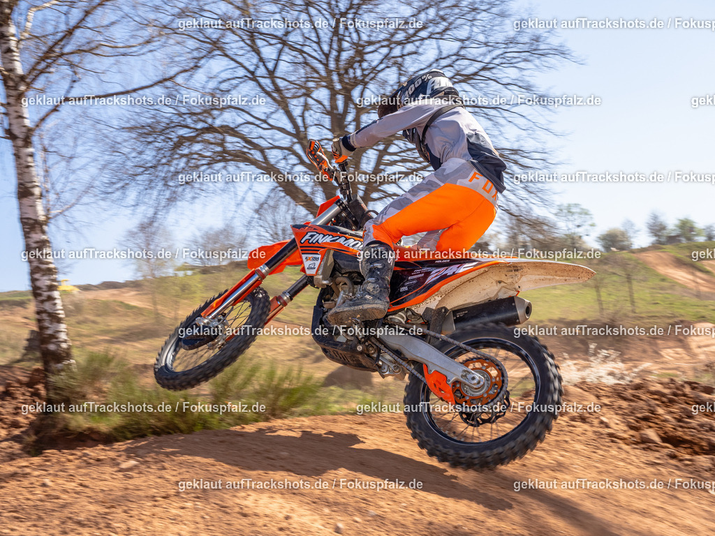 Schweyen040525-119 | Trackshots.de / Fokuspfalz.de - Realisiert mit Pictrs.com