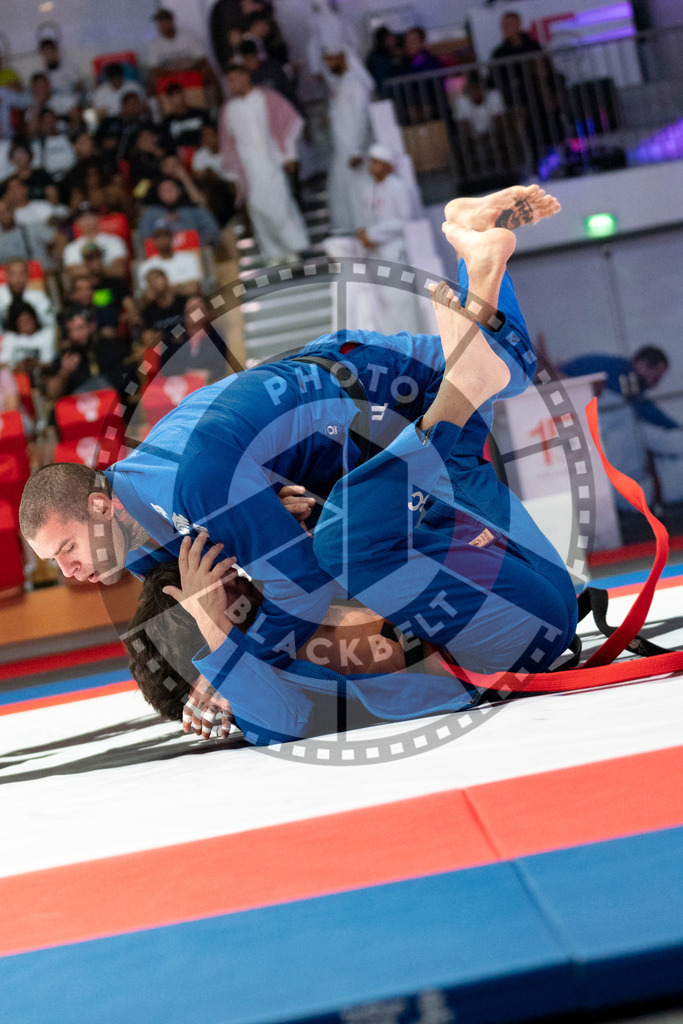 20231109PBB4226 | Fighters compete during the AJP World Professional Championship in the Mubadala Arena in Abu Dhabi, Arab United Emirates, on November 9, 2023.