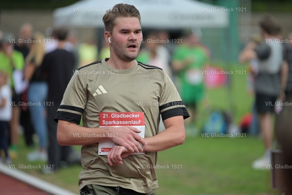 2026-08-23_Sparkassenlauf_HM_KH_01504 | Die Fotografen - Realisiert mit Pictrs.com