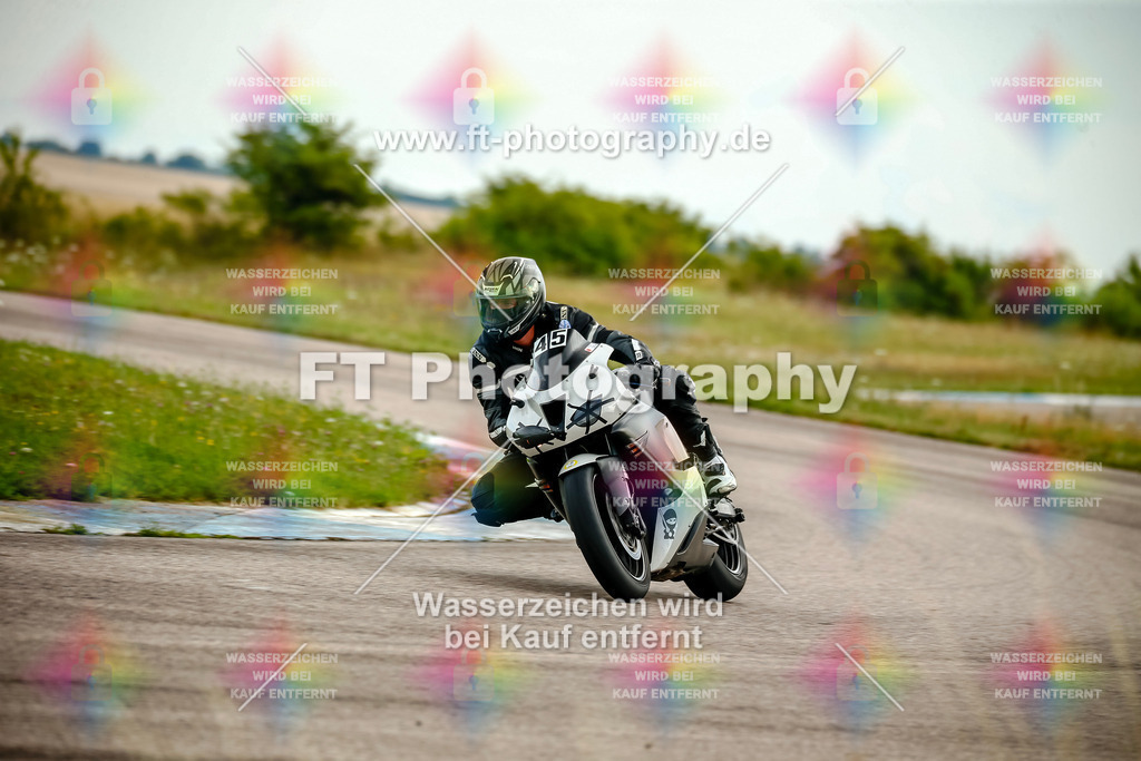 Chambley Juli-2232 | Hier findet Ihr Bilder von Touristenfahrten auf der Nürburgring Nordschleife oder von anderen Veranstaltungen die ich besucht habe. Viel Spass beim Durch Schauen 