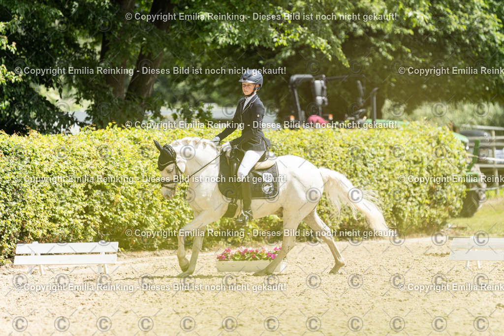 CL5A9324 | Emilia Reinking Fotografie - Realisiert mit Pictrs.com