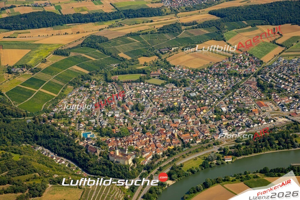 Das Luftbild zeigt :  Gundelsheim - Die Luftaufnahme wurde 2024 vom UL-Flugzeug aus erstellt ( keine Drohne ) - Hochauflösende Luftaufnahme - Für grossformatige Ausdrucke geeignet. Die Geschenkidee !Mit Lizenz und Bildrechte bestellbar