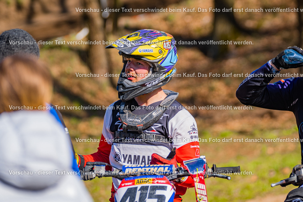 20260406_MSCHänchen-0194 | Sportfotografin aus Berlin-Brandenburg mit Fokus auf Motocross. Ich halte deine sportliche Leistung und echte Emotionen auf und neben der Strecke professionell fest. Entdecke die Fotos von deinem Rennen und bestelle sie direkt hier im Shop.