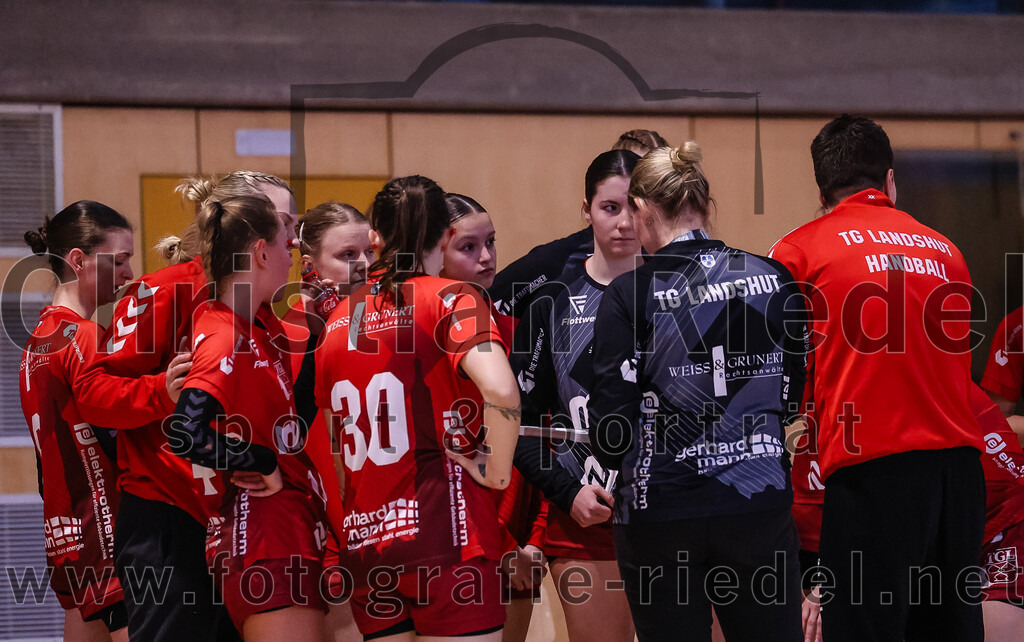 2025-02-22_078_SpVgg_Altenerding_gegen_TG_Landshut | Erding, Deutschland, 22.02.2025:Handball, Bezirksoberliga Frauen Altbayern 2024 / 2024, 15. Spieltag, SpVgg Altenerding gegen TG Landshut, Endergebnis: 25:22Foto: Christian Riedel / fotografie-riedel.net