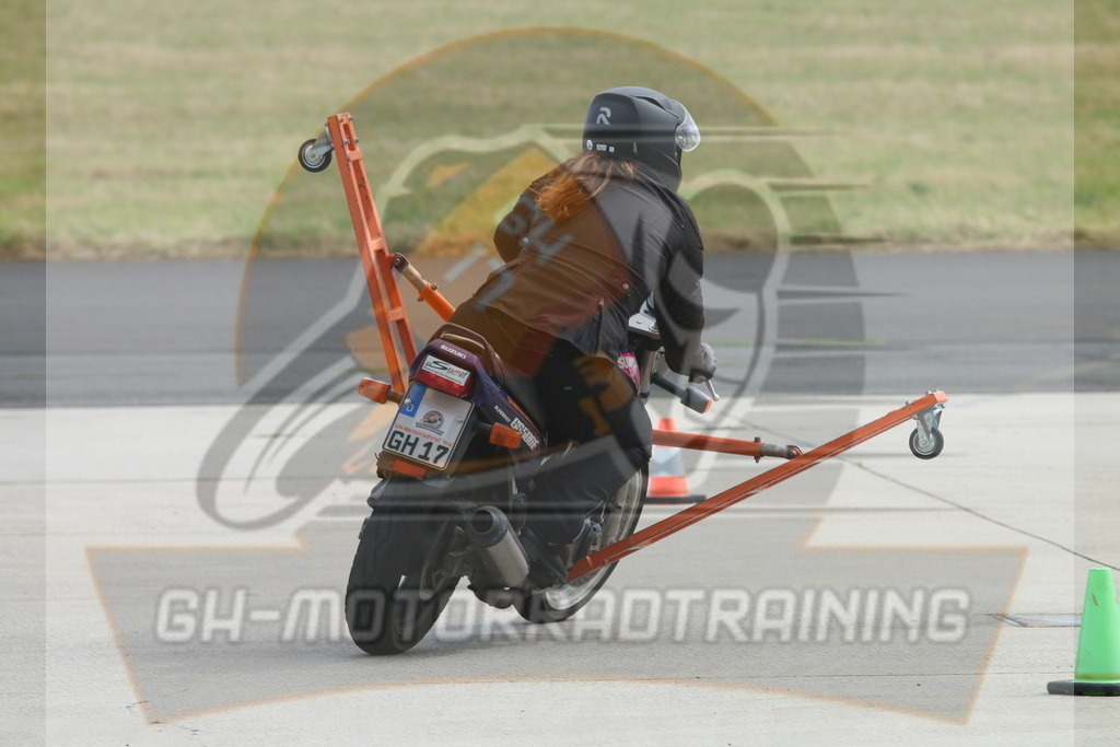 IMG_3470 | gh-motorradtraining-foto.de - Realisiert mit Pictrs.com