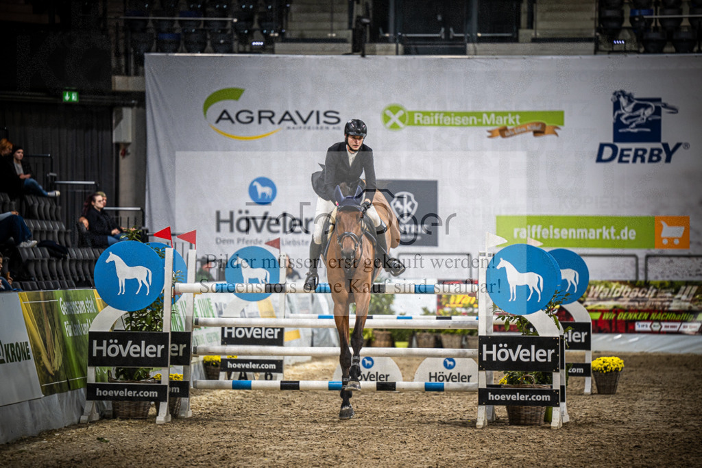 DOS_0359 | Entdecke hochwertige Reitturnierfotos von Foto Oger. Professionell, emotional und authentisch – jetzt Lieblingsmomente im Shop bestellen.Deutschlandweite Turnierfotografie. - Realisiert mit Pictrs.com