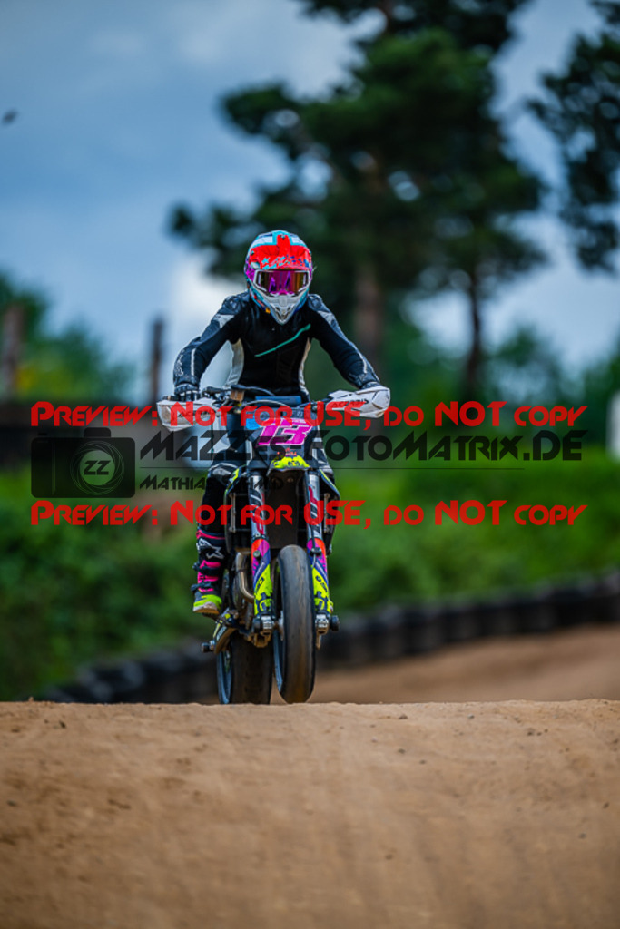 MaZZes_FotoMatrix_220528_6246 | Fotograf Mathias Schmid
Sportfotograf,
Eventfotograf,
Hochzeitsfotograf,
Portraitfotograf