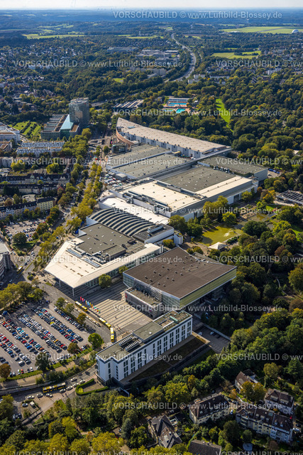 Essen241001810 | Luftbild, Messe Essen mit Grugahalle, Gesamtübersicht mit Grugapark, Gewerbegebiet Messeallee mit EON Hochhaus, Rüttenscheid, Essen, Ruhrgebiet, Nordrhein-Westfalen, Deutschland