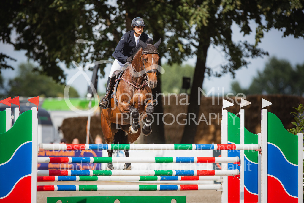 220705_Mühlen_M-Spr-704 | Late Entry Mühlen
05.07.2022
Springprüfung Kl.M*
6-8jährige Pferde
