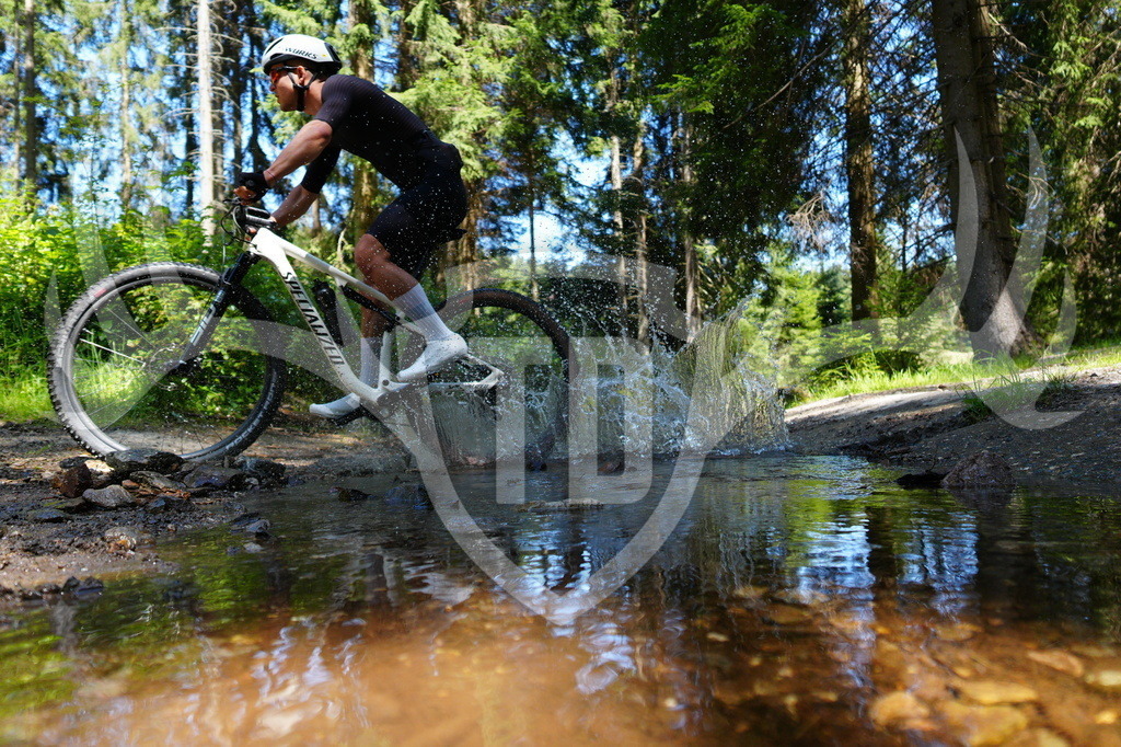 FC604291 | Fotogalerie der Treibjagd im Dunkelwald - Dein MTB Etappenrennen im Erzgebirge - Realisiert mit Pictrs.com