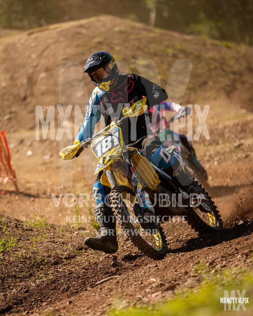 866A0957 | mxndyyvipix