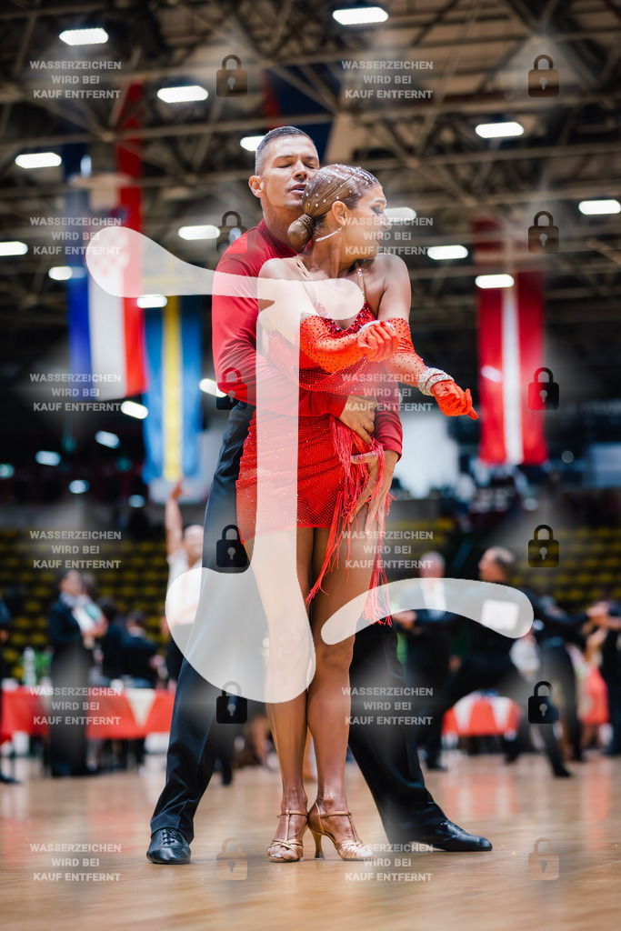 Hessen Tanzt WDSF Open Senior I Latin 10th (245) Nikola Vukotic _ Ivana Milojevic (Serbia)-2025-05-17-2083 | Webshop for digital downloads and prints of dance sport, event & show photographer Julian Link - Realisiert mit Pictrs.com