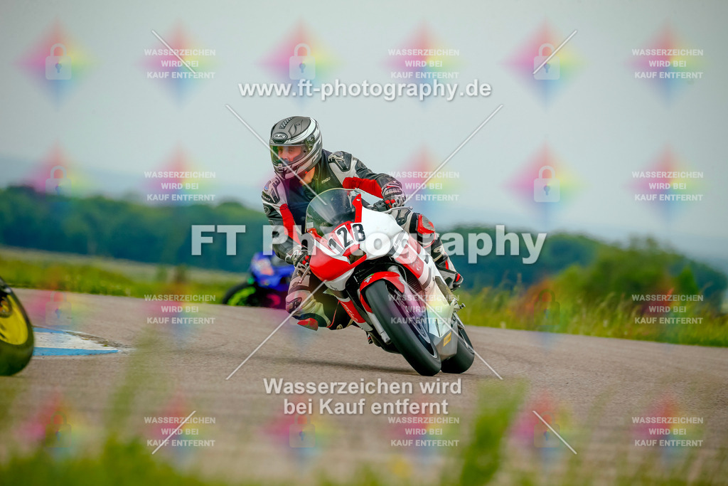 _MOT2072 | Hier findet Ihr Bilder von Touristenfahrten auf der Nürburgring Nordschleife oder von anderen Veranstaltungen die ich besucht habe. Viel Spass beim Durch Schauen 