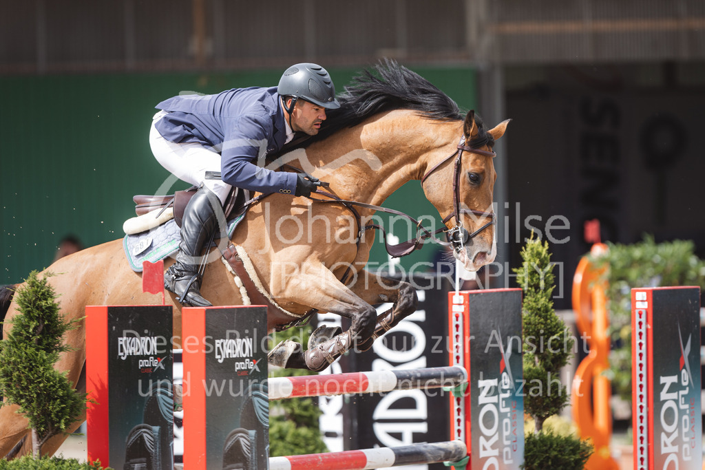 220611_LüPfSpTa_M2-Spr-423 | Lützower Pferdesporttage
Springprüfung Kl. M**
11.06.2022
