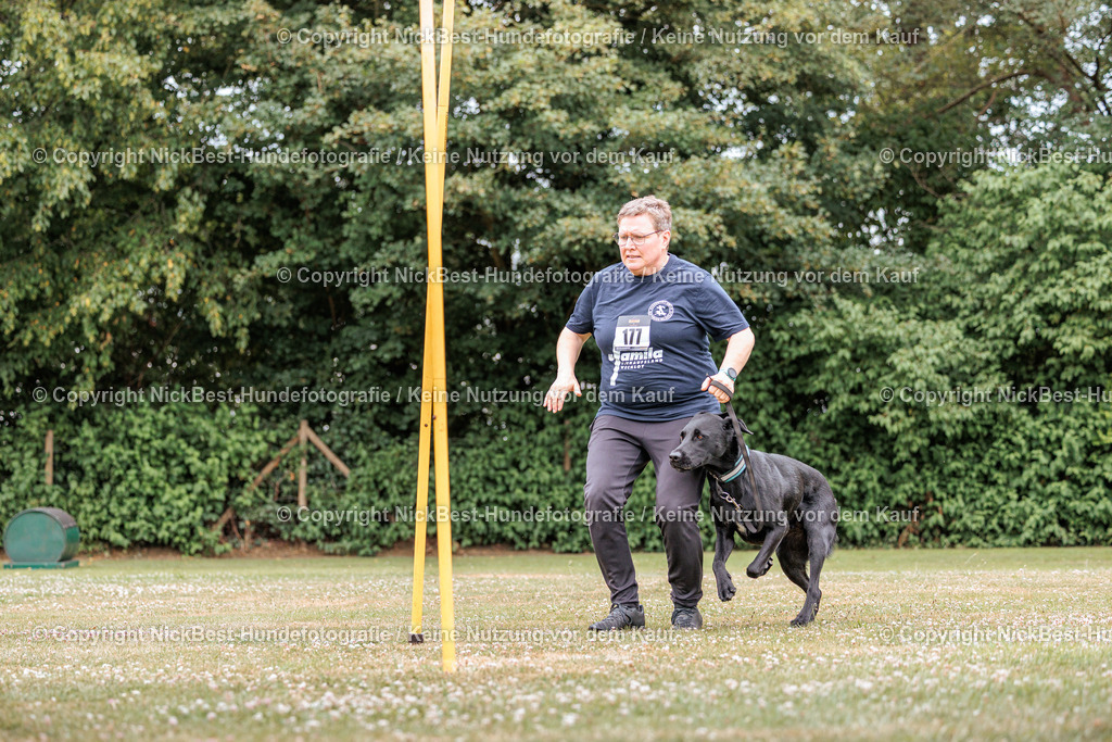 THS-Quakenbrück-2026-Nickbest-Hundefotografie-3895 | Dein Hund! Dein Moment! Deine Erinnerungen! Hundefotografie in Bremen Blumenthal. Ich fange die besonderen Momente deines Vierbeiners ein – ob Indoor mit Blitzanlage oder in der freien Natur. Sicher dir dein Moment und dein Termin für eure Erinnerungen.
