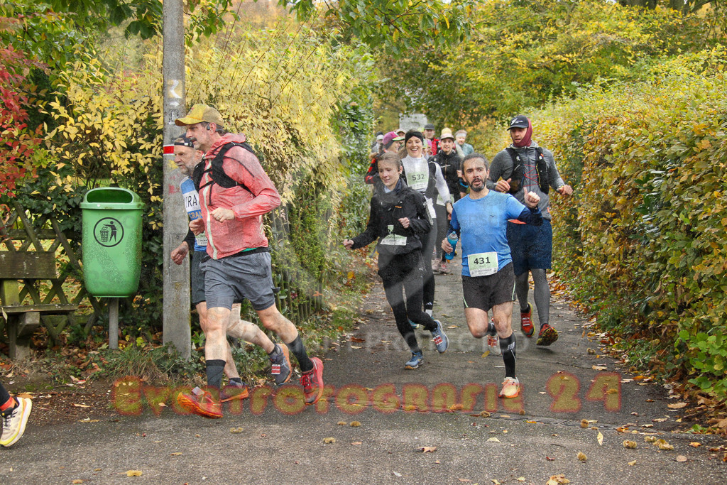 251026_1006_EV4_4162 | Sportfotografie im Rhein-Sieg Kreis, Köln, Bonn, NRW, Rheinland Pfalz, Hessen, etc. Unser Tätigkeitsfeld umfasst den Laufsport vom Volkslauf über den Marathon, Duathlon, Triathon bis zum Ultralauf wie Kölnpfad Ultra oder Schindertrail.