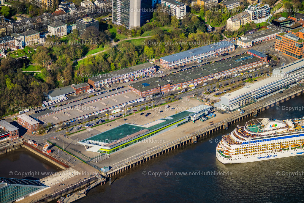 Hamburg_Fischereihafen_ELS_3653060425 | HAMBURG 06.04.2025 Verwaltungsgebäude des Unternehmens Hamburg Cruise Center Altona in Hamburg, Deutschland. // Administration building of the company Hamburg Cruise Center Altona in Hamburg, Germany. Foto: Martin Elsen