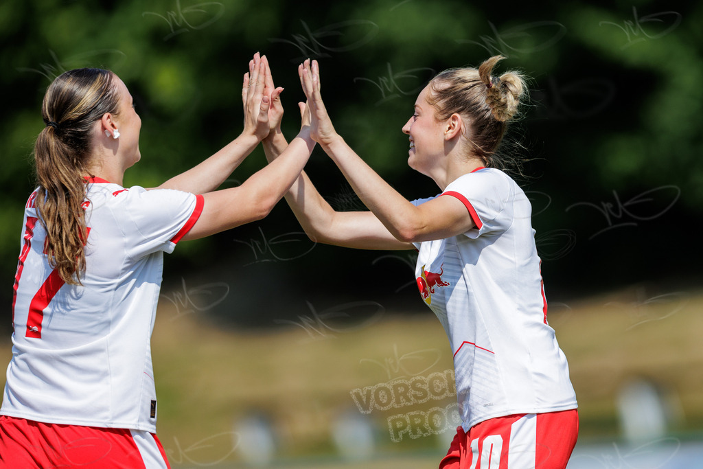 1. FC Rodewisch vs. RasenBallsport Leipzig II | Sachsenlotto Landespokal Frauen Ausscheidungsrunde 2026/27: 1. FC Rodewisch vs. RasenBallsport Leipzig II - Realisiert mit Pictrs.com