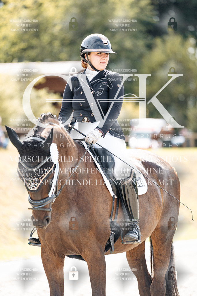CK900986 | Turnierfotografie Pferdefotografie Trier Rheinland-Pfalz Pferdesport Reitsport Tierfotografie Sportfotografie Pferdevideo Pferdevideografie Equestrianvideography equestrianphotography  - Realisiert mit Pictrs.com