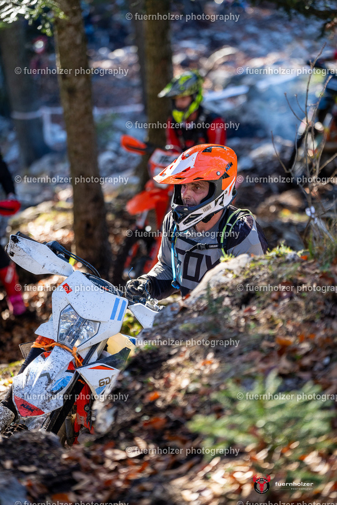 fuernholzer_241026-C2-65 | Fotografische Impressionen von der Red Stag Enduro Extreme by fuernholzer-photography.com. Endurosport in Österreich fotografisch festgehalten von fuernholzer. Auftragsfotografie für Private, Gewerbefotos und Industriefotografie. Eventfotografie, Sportfotografie und Motorsportfotografie. Anbieter von Fotoworkshops, Fototraining, fotografischen Vorträgen und Fotoseminaren.