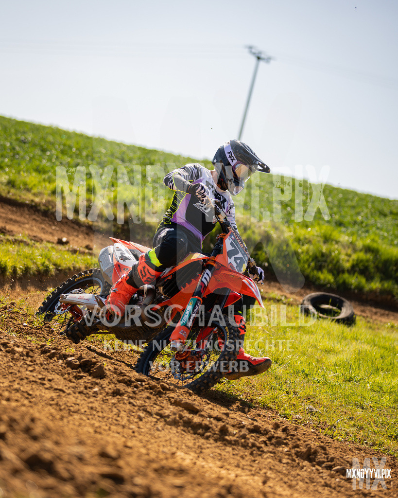 866A3285 | mxndyyvipix