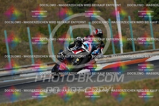 2024_07_29_PBK_15892 | Sportfotografie; SlowMotion; Video; Rennstrecke; Hafeneger; Speer; Racing; RSE; BMW; CBO; Trackday; Motorsportarena; Hockenheimring; Brno; Most; Barcelona; Valencia