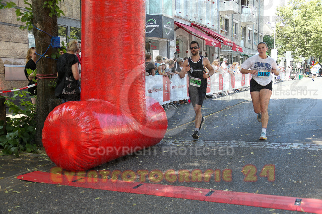 250621_1156_EX1_4362 | Sportfotografie im Rhein-Sieg Kreis, Köln, Bonn, NRW, Rheinland Pfalz, Hessen, etc. Unser Tätigkeitsfeld umfasst den Laufsport vom Volkslauf über den Marathon, Duathlon, Triathon bis zum Ultralauf wie Kölnpfad Ultra oder Schindertrail.