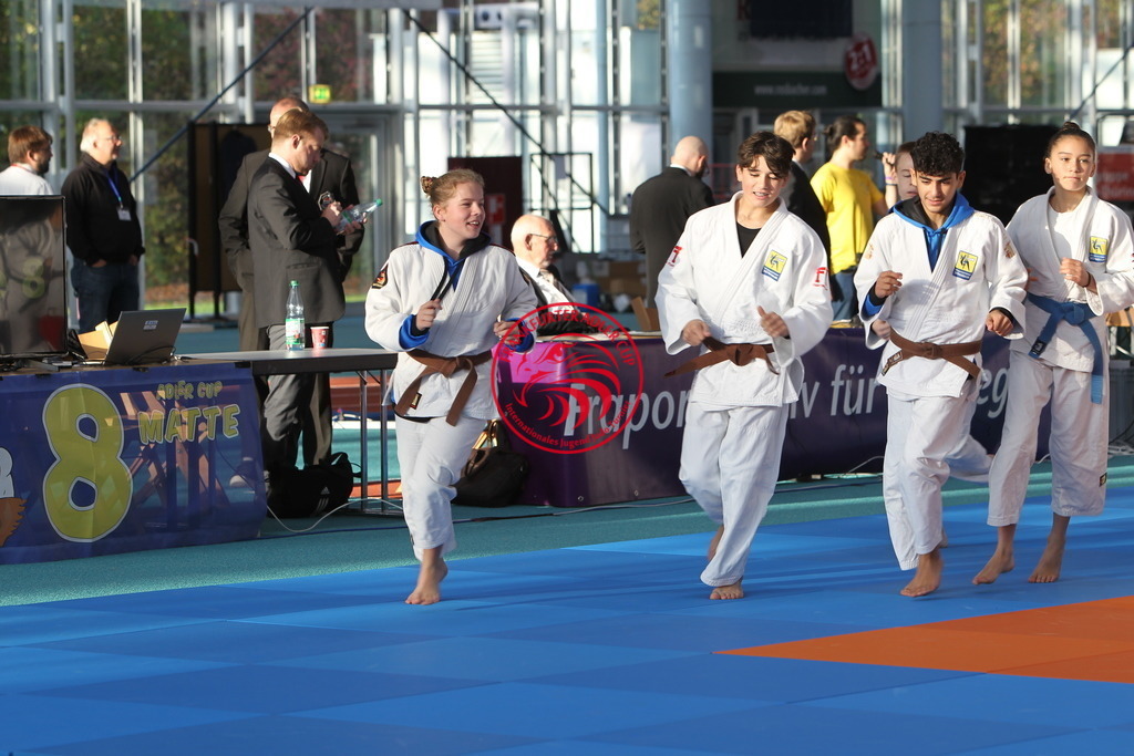 JT6F9402 | Fotos vom Adler Cup - Pictures from Adler Cup

Hier findet Ihr alle Eindrücke und großen Momente der Adler Cup Wochenenden. Here you will find all impressions and great moments of the Adler Cup weekends. - Realisiert mit Pictrs.com