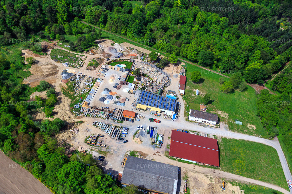 Luftbild: Palatinum Landschafts u. Gartendesign in Hagenbach im Bundesland Rheinland-Pfalz in Deutschland. Foto: IMG_078421.jpg vom 08.05.2015 durch Werner Riehm/FLY-FOTO.dePalatinum