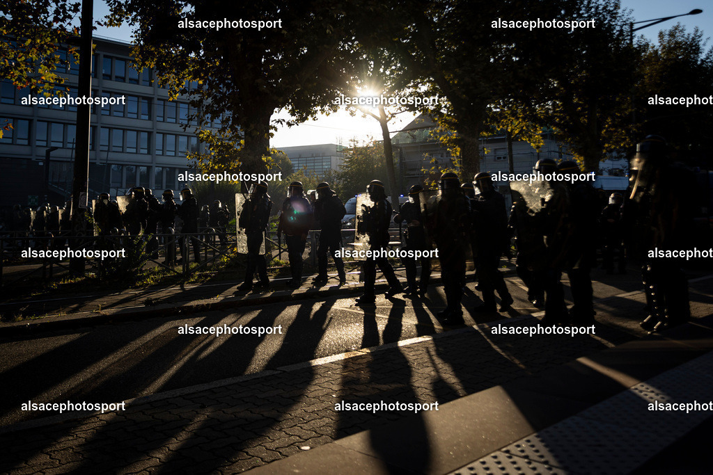 _B7A1509 | manifestation de lycéens à Strasbourg, le 6 octobre 2026, dans le cadre d’un mouvement national de protestation contre les conditions d’apprentissage. - Realisiert mit Pictrs.com