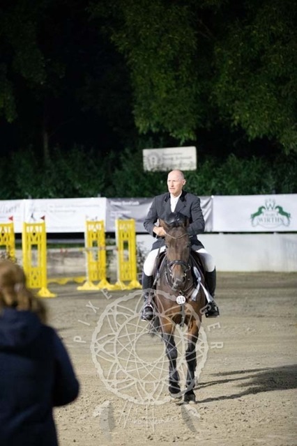 2B4A1998 | pixelfaenger - Realisiert mit Pictrs.com