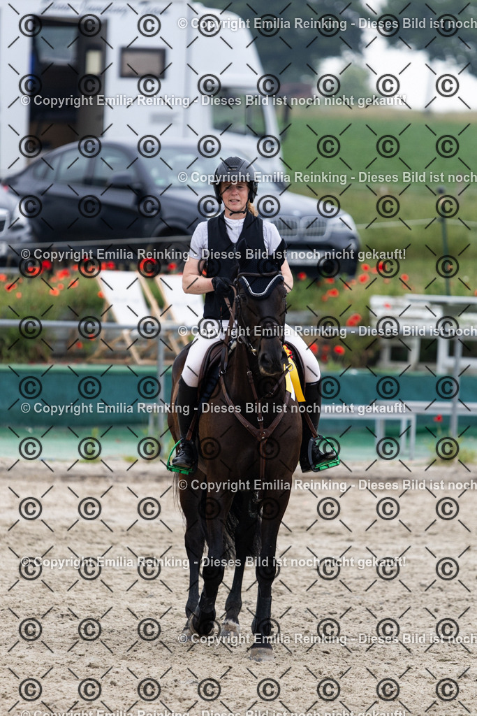 CL5A1946 | Emilia Reinking Fotografie - Realisiert mit Pictrs.com