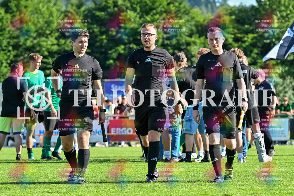 GER, FC Zell - FC Wittlingen, Fussball, Rothaus Bezirkpokal, Finale, Saison 2024/2025, 29.05.2025 | GER, FC Zell - FC Wittlingen, Fussball, Rothaus Bezirkpokal, Finale, Saison 2024/2025, 29.05.2025Foto: TH Fotografie/Thomas Hess