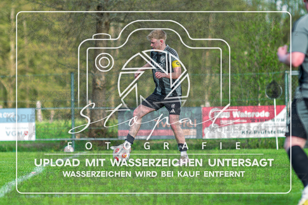 Kreisliga Herren HK - FG Fulde-Stellichte vs. SG Wintermoor-Schuelern | Pascal-Laurin Berger (FG Fulde-Stellichte #10); Kreisliga Herren HK - FG Fulde-Stellichte vs. SG Wintermoor-Schuelern am 26.04.2026 in Lehrdestadion, Stellichte - Realisiert mit Pictrs.com
