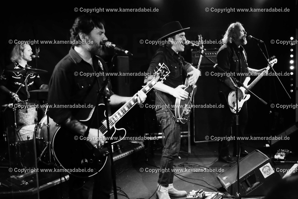 Konzert : Black Bottle Riot am 14.11.2025 im Rare Guitar in Münster | Konzert : Black Bottle Riot am 14.11.2025 im Rare Guitar in Münster - Realisiert mit Pictrs.com