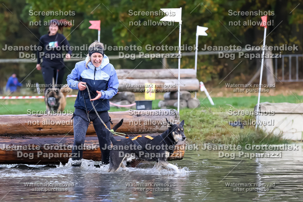 Dog Paparazzi - Strongdog 10-25-6613 | Dog Paparazzi Jeanette Grottendiek Fotografie & Videografie - Realisiert mit Pictrs.com