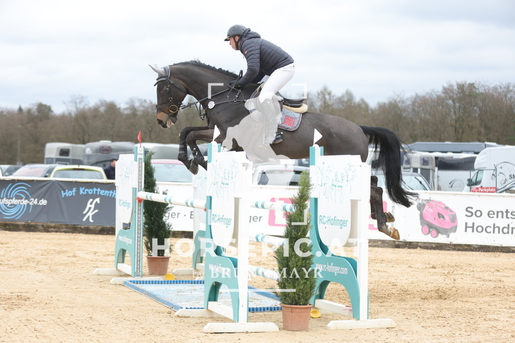 0P6A2155 | Willkommen bei Brunnmayr - Design & Fotografie – Ihrem Spezialisten für Reitturniere und Pferdeveranstaltungen in Oberösterreich, Salzburg und Bayern! Seit über 17 Jahren sind wir leidenschaftlich dabei.