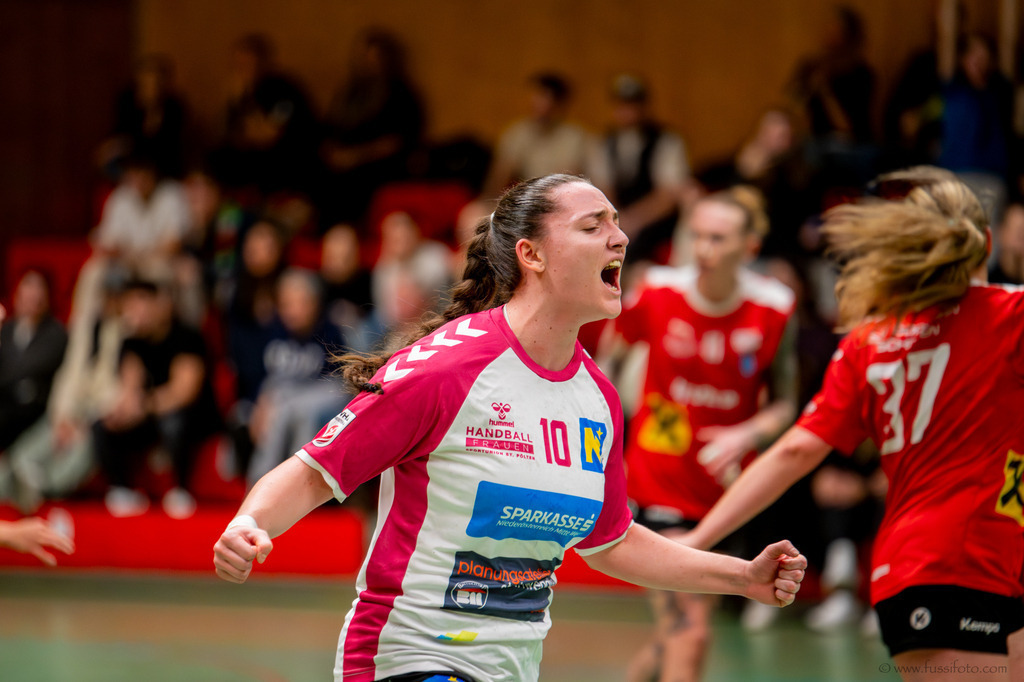 DSC_5987 | "Fussifoto.com – Ihr Ansprechpartner für hochwertige Fotografie! Entdecken Sie kreative Bilder und professionelle Dienstleistungen. Kontaktieren Sie uns für Ihre Projekte!"