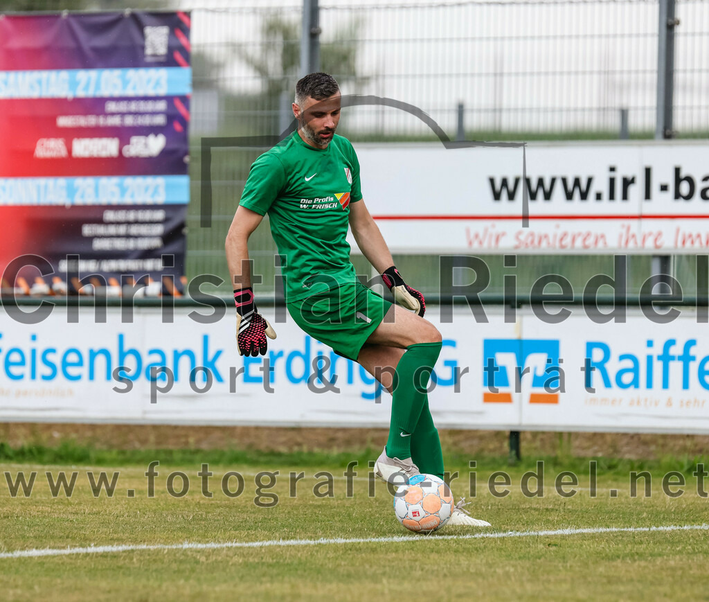2023-06-30_045_FC_Langengeisling_gegen_VfB_Forstinning | Erding, Deutschland, 30.06.2023:
Fußball, Bezirksliga Oberbayern Ost 2023 / 2024, Testspiel, FC Langengeisling gegen VfB Forstinning, Endergebnis: 3:0

Torwart Marko Susac (VfB Forstinning, #1)

Foto: Christian Riedel / fotografie-riedel.net