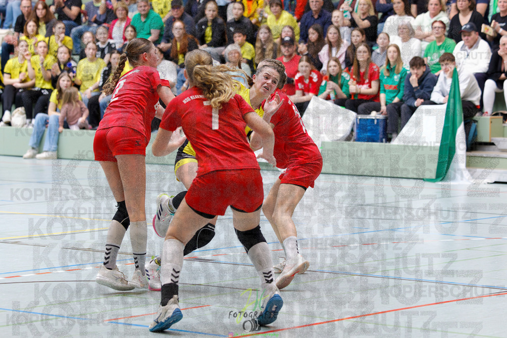 Hessenmeisterschaft wJC - Finale; HSG Kleenheim - HSG Weiterstadt/ Braunsh.Worf. | Hessenmeisterschaft wJC - Finale; HSG Kleenheim - HSG Weiterstadt/ Braunsh.Worf. am 22.03.2025 in Biedenkopf (Sporthalle Lahntalschule)Photo © 2025 - Jörg Heinrich - Realisiert mit Pictrs.com