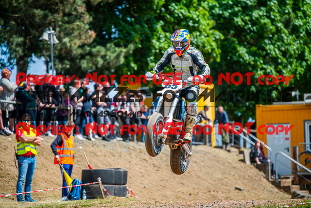 MaZZes_FotoMatrix_220529_7405 | Fotograf Mathias Schmid
Sportfotograf,
Eventfotograf,
Hochzeitsfotograf,
Portraitfotograf