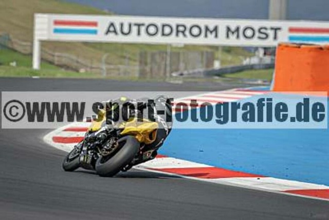 spof7517 | Professionelle Fotos von Sportveranstaltungen, aber auch Hochzeiten und anderen Events. - Realisiert mit Pictrs.com