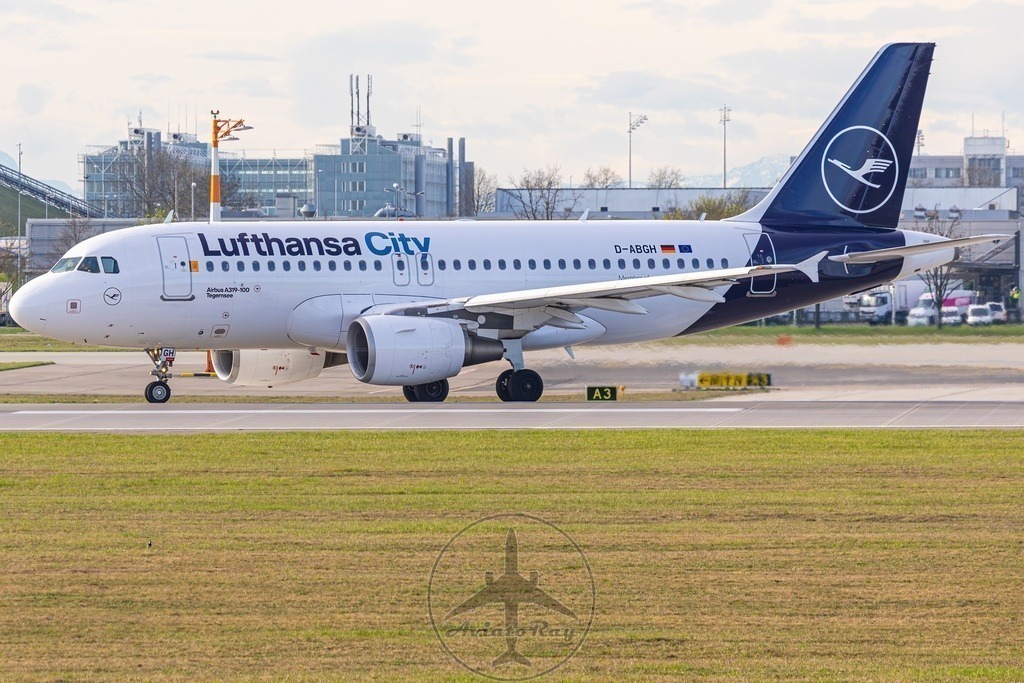 VL1930-A319-D-ABGH-MUC-BER-20250415-topaz-sharpen | Browse breathtaking aviation photography and order high-quality prints from AviatoRay's gallery. Perfect for enthusiasts and collectors. - Realisiert mit Pictrs.com
