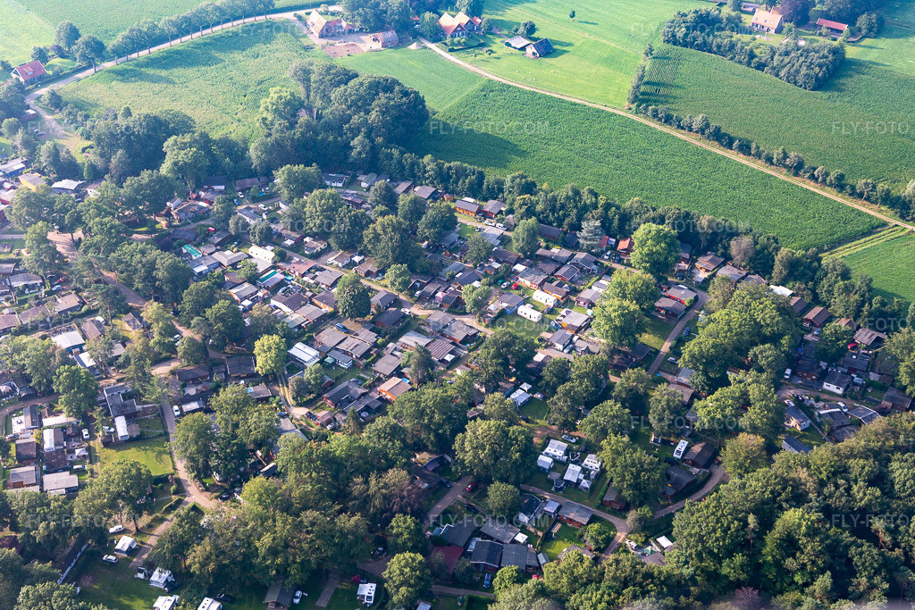 Aerial view: Camping 't Wieskamp in Winterswijk Henxel in the state Gelderland, Netherlands. – Photo: IMG_008246.jpg taken on 07/18/2020 by Werner Riehm/FLY-FOTO.com – Resolution of the original: 5077 x 3385 px