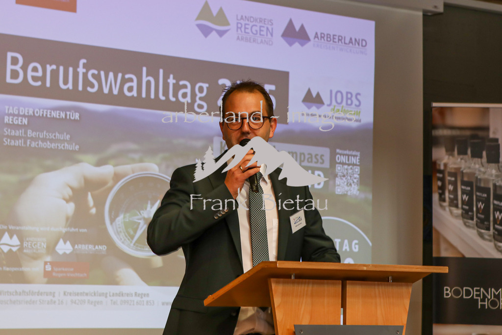 OE7A6766 | StD Andreas Loibl, Schulleitung