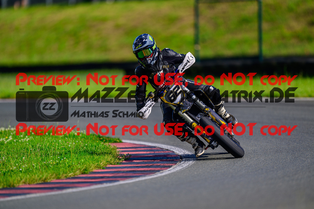 MaZZes_FotoMatrix_240622_6007705_2651 | S4